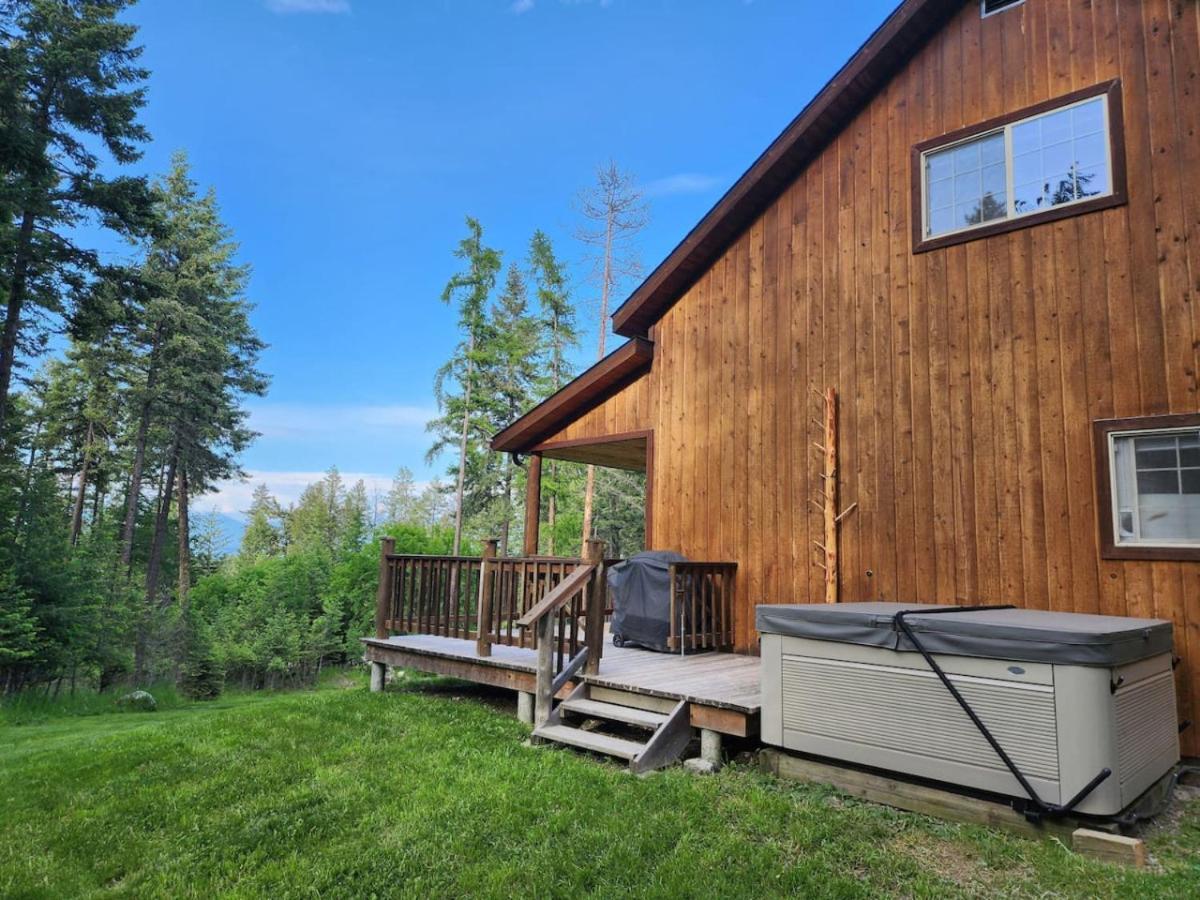 Blacktail Cabin Hideaway With Hot Tub Lakeside Exterior foto