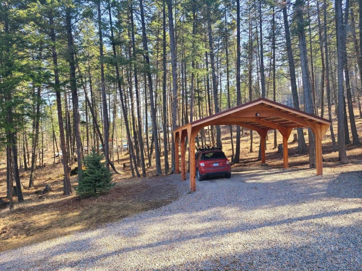 Blacktail Cabin Hideaway With Hot Tub Lakeside Exterior foto